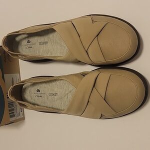 Clarks Cloudsteppers Sillian 2.0 Star SAND Size 7 New In Box